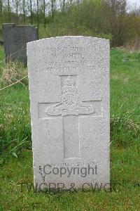 Deane (St. Mary) Churchyard - White, William